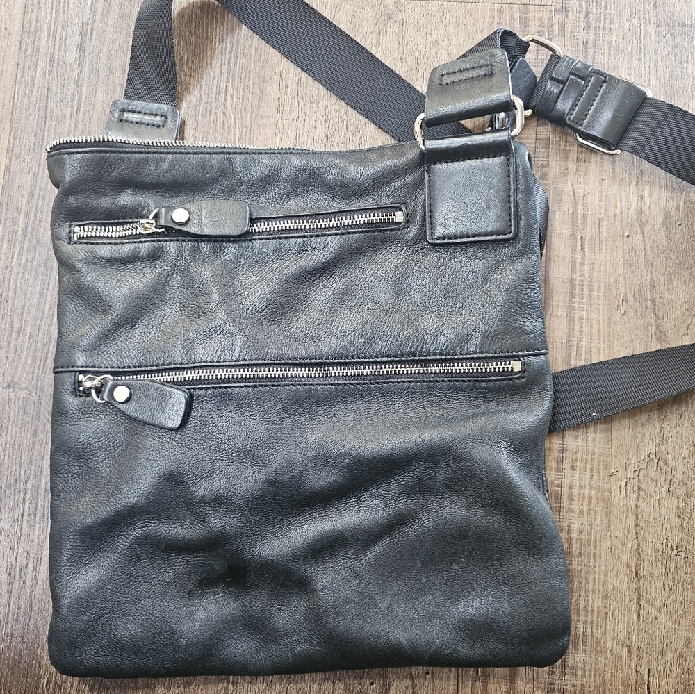 Vintage margot Black Leather Crossbody Bag